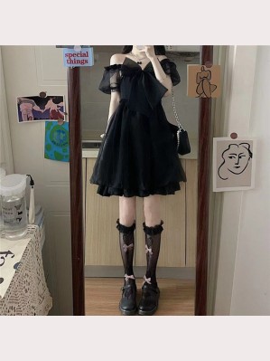 Mesh Bowknot Gothic Lolita Dress (UN37)